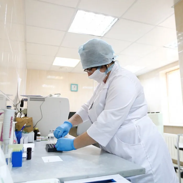 На Кубани за сутки зарегистрировали 708 заболевших COVID-19