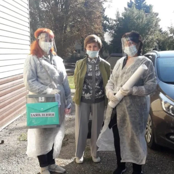 В Крыловском районе стартовал первый день голосования