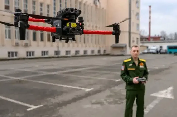 5264970168314565749