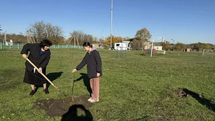 photo_2025-11-03_23-48-46