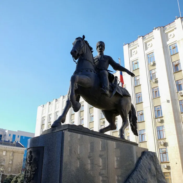 100 одаренных школьников получат премию администрации Краснодарского края