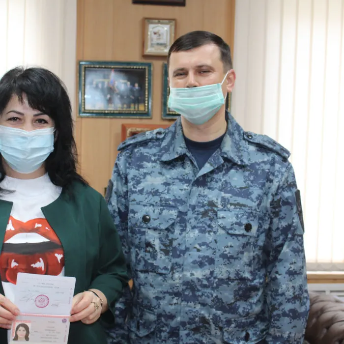 В Отделе МВД России по Крыловскому району в торжественной обстановке состоялась церемония принятия присяги гражданина Российской Федерации.