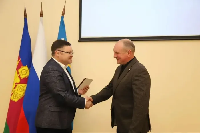 b9288006-bb09-4f3c-b448-ea84935b6b9c